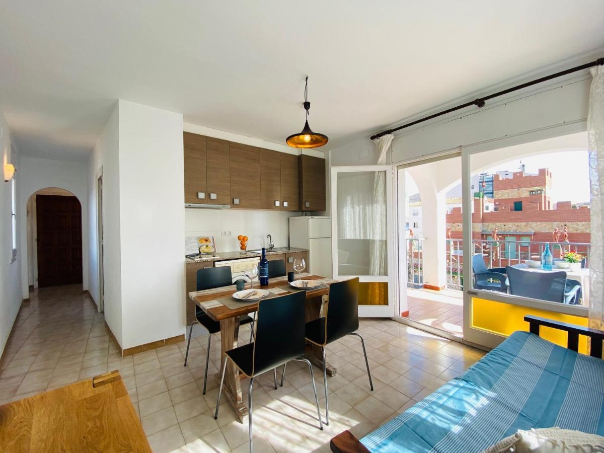 Apartamentos Aquarium. Росес Екстер'єр фото